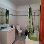 아파트 Lovely Two Bedroom With Amazing View *